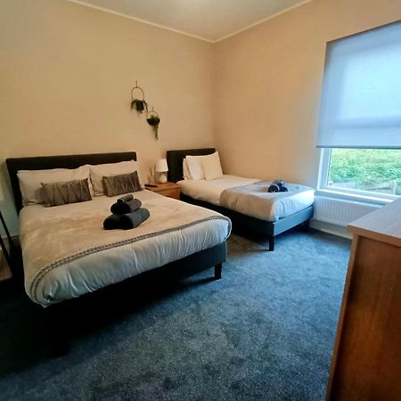 Rosa House Villa Дарлингтън Екстериор снимка
