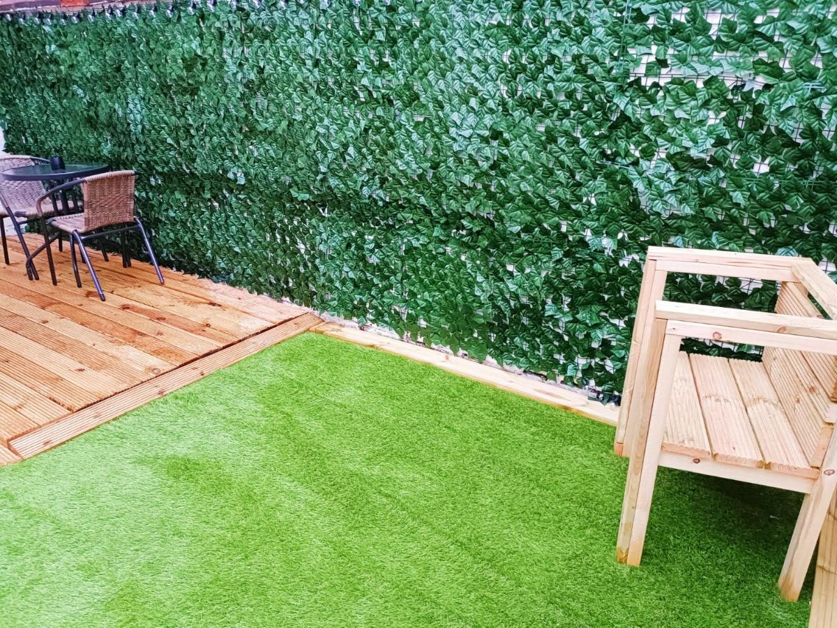 Rosa House Villa Дарлингтън Екстериор снимка