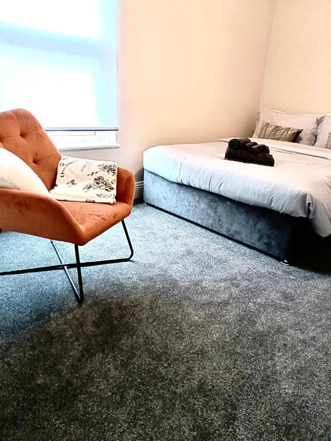 Rosa House Villa Дарлингтън Екстериор снимка