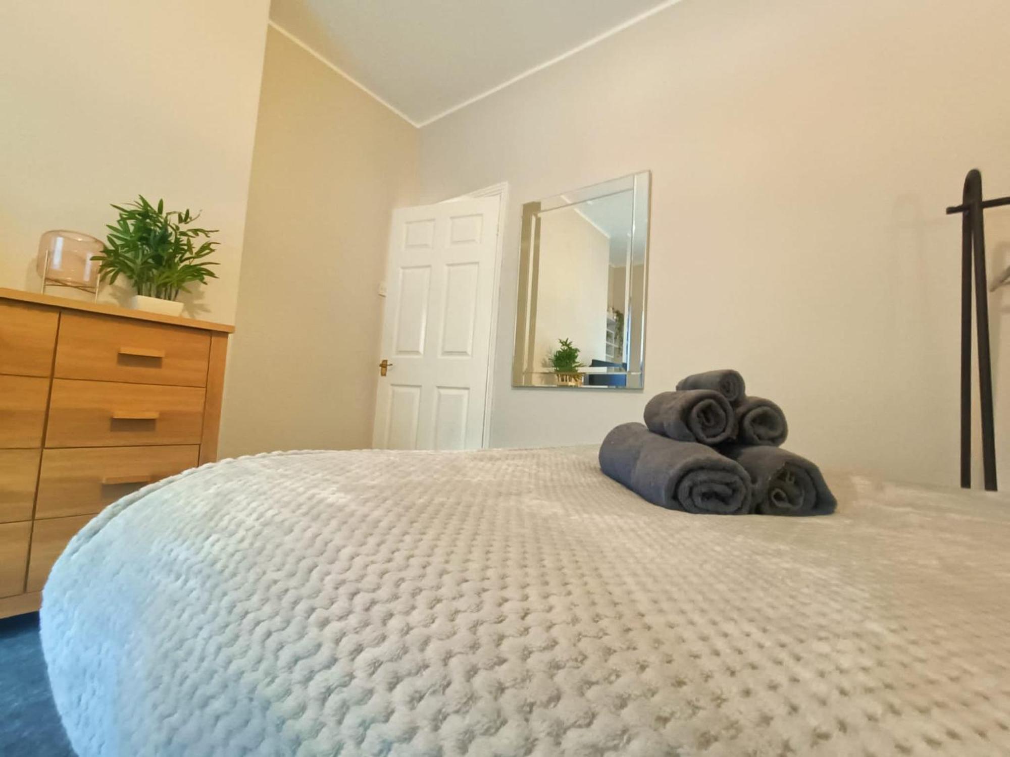 Rosa House Villa Дарлингтън Екстериор снимка